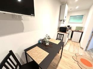 Refuge des voyageurs - Studio neuf - Rivage indépendant en rez de jardin Apartment in Landerneau