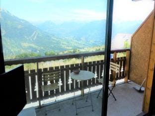 Apartment in Reallon near Snow Front Apartment in Provence-Alpes-Côte d'Azur