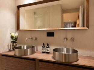 Beautiful Studio for 2 people in Marais Apartment in Paris