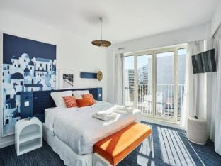 Odalys City Centre Euromed Aparthotel Apartment in Marseille