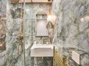Sublime AC apartment - Champs Elysees Apartment in Paris
