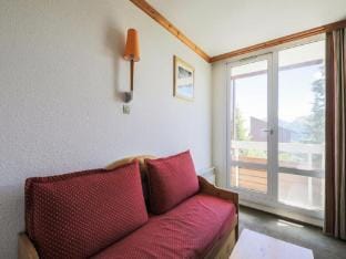 Apartment in Alpe dHuez near Ski Slopes Apartment in Huez