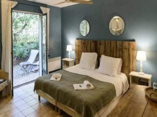 Bastide Dou Pastre Family Friendly House Apartment in Provence-Alpes-Côte d'Azur