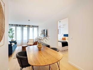 Sleek  Refined Apartment - Levallois-Perret Apartment in Levallois-Perret