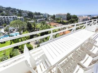 m Sea View Modern Apartment Apartment in Cannes
