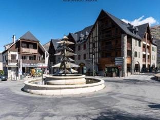 Rooms for 8 People Apartment in Saint-Lary-Soulan