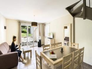 House 3 Rooms Duplex Cabin 8 People Apartment in Malaucène