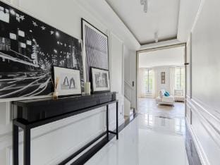 Incredible Apartment  Etoile Porte Maillot Apartment in Levallois-Perret