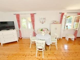 Bay House Rosohotnica - One Bedroom Apartment Apartment in Vrboska
