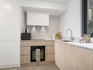 Bright 1-Bedroom Escape with Private BBQ Apartment in Perth