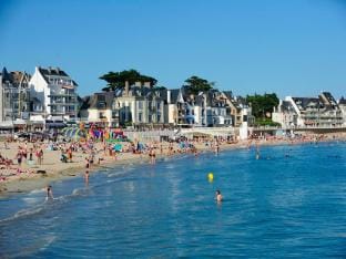 Apartment in France near Beaches  Shops Apartment in Quiberon