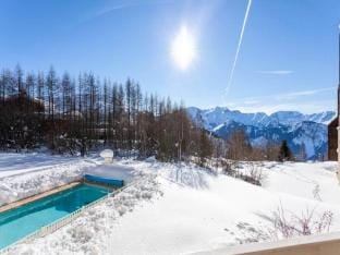 Apartment in Alpe dHuez with Heated Pool Apartment in Huez