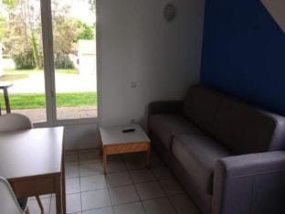 Room House 45 People Apartment in Nouvelle-Aquitaine
