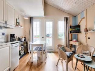 room apartment for 4 people with lake view - Selection - Super Home Apartment in Talmont-Saint-Hilaire