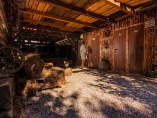 Rustic Refuge Glamping with Hot-Tub and Sauna - Two Bedroom Apartment with Terrace Apartment in Slovenia