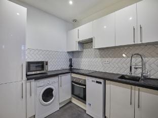 Superb 3 bedroom flat in the Center of Paris Apartment in Paris