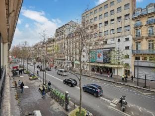 Superb 3 bedroom flat in the Center of Paris Apartment in Paris
