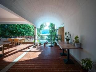 Hotel Issa - Double Room Sea View 13 Apartment in Vis