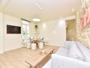 Spacious apartment - 3BR8P - PigalleMusee Grevin Apartment in Paris