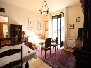 Residence England for four people Apartment in Occitanie