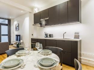 Cosy apartment - 1BR4P - Near Champs-Elysees Apartment in Paris