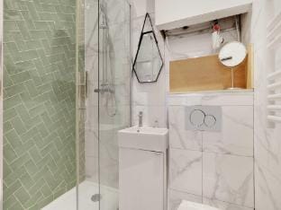 Cozy studio - 2P - Gare de lEst Apartment in Paris