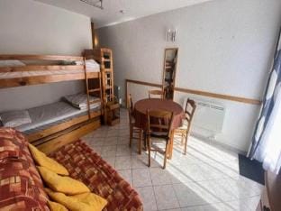 Studio for 4 People Apartment in Occitanie