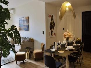 Casino Terrace Luxurious Apartment Apartment in Aix-les-Bains