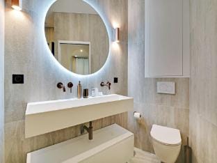 Chic and Spacious Apartment in the Heart of Paris Apartment in Paris