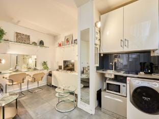 Duplex Private Garden Heart 15 Paris district Apartment in Paris