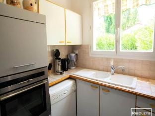 Houses  Villas for 8 People Apartment in Vias
