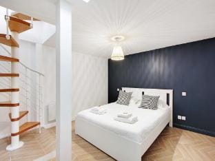 Modern apartment - 1BR4P - Roquette Apartment in Paris