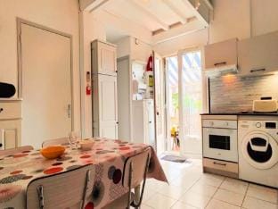 Houses  Villas for 6 People Apartment in Vias
