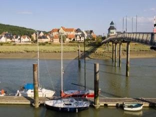Port Guillaume Apartments Apartment in Cabourg