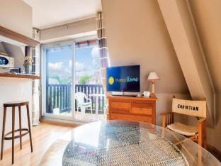 Residence Le Sevigne with two rooms Apartment in Deauville