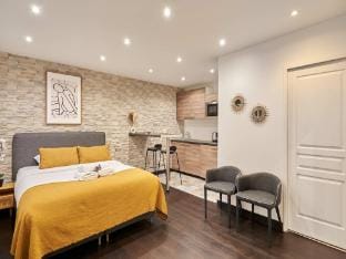 Charming Studio Center of Paris Le Marais Apartment in Paris