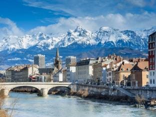 Marx Residence T2 for 4 people Wifi Apartment in Grenoble