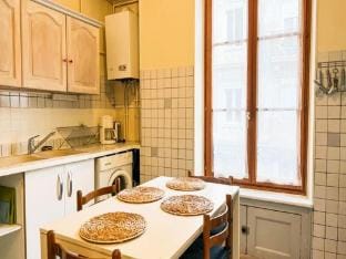 Marx Residence T2 for 4 people Wifi Apartment in Grenoble