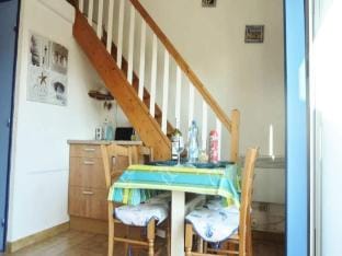 Rooms for 6 People Apartment in Marseillan