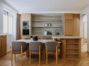 Exceptional flat - 1BD6P- Arc de Triomphe Apartment in Paris