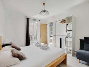 Authentic apartment - 1BR5P - La Villette Apartment in Pantin
