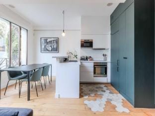 Newly renovated Loft  Bastille Apartment in Paris