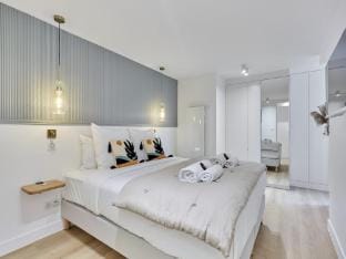 Superb AC apartment Paris Center Bourse Place Apartment in Paris