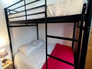 Rooms for 5 People Apartment in Provence-Alpes-Côte d'Azur