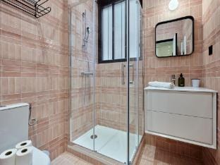Charming  Modern apartment  center of Paris Apartment in Paris