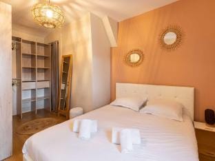 DIFY Grillet - Cordeliers Apartment in Lyon