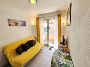 Ciel Bleu Residence for 4 people Apartment in La Seyne-sur-Mer