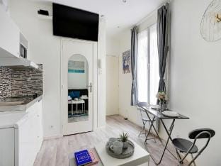 Comfortable studio - 2P -  Necker Apartment in Paris