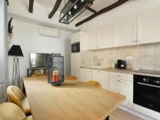 Charming apartment Center of Paris with terrace Apartment in Paris