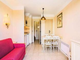 House Selection 1 bedroom 5 people Apartment in Grospierres